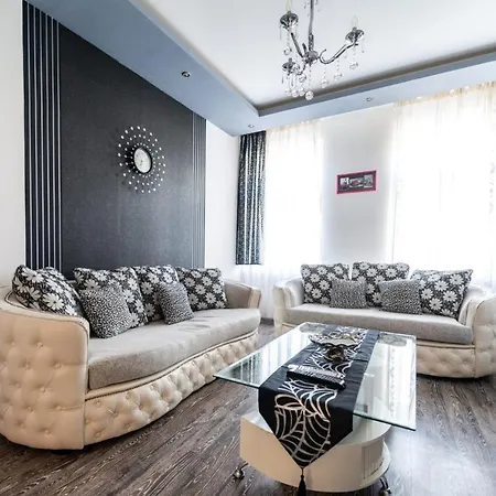 Filinhome Pasica Suite Novi Sad Exterior photo